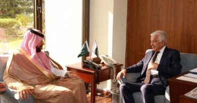 خواجہ آصف اور سعودی سفیر کی ملاقات: دفاعی تعاون کو مزید مستحکم کرنے پر تبادلہ خیال